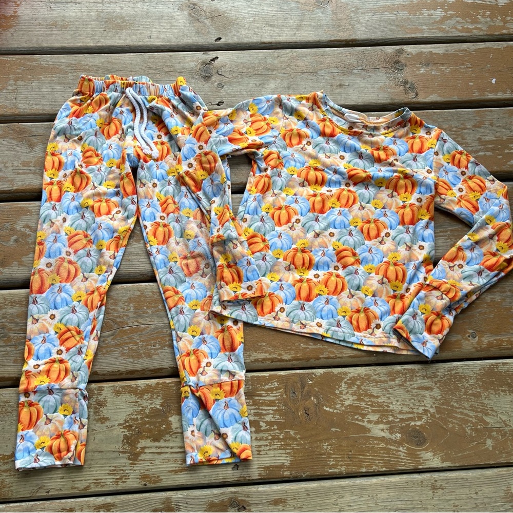 Bumblito 2 Piece Pumpkin Print Matching Set - Size 5/6 Years